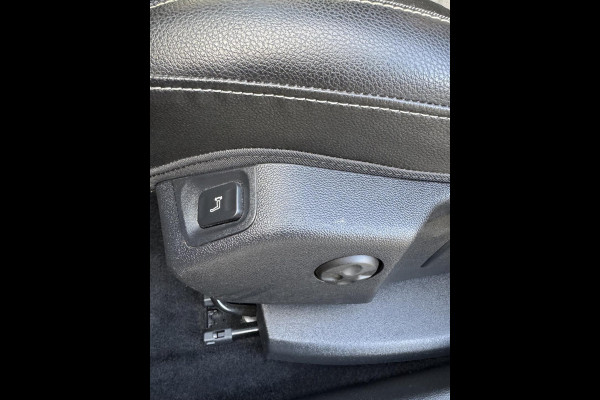 Opel Grandland X 1.2 Turbo Innovation - Navigatie / Apple CarPlay I Airco I PDC I LED I Sport velgen I Dealer onderhouden I