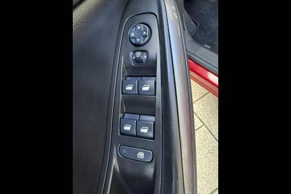 Opel Grandland X 1.2 Turbo Innovation - Navigatie / Apple CarPlay I Airco I PDC I LED I Sport velgen I Dealer onderhouden I