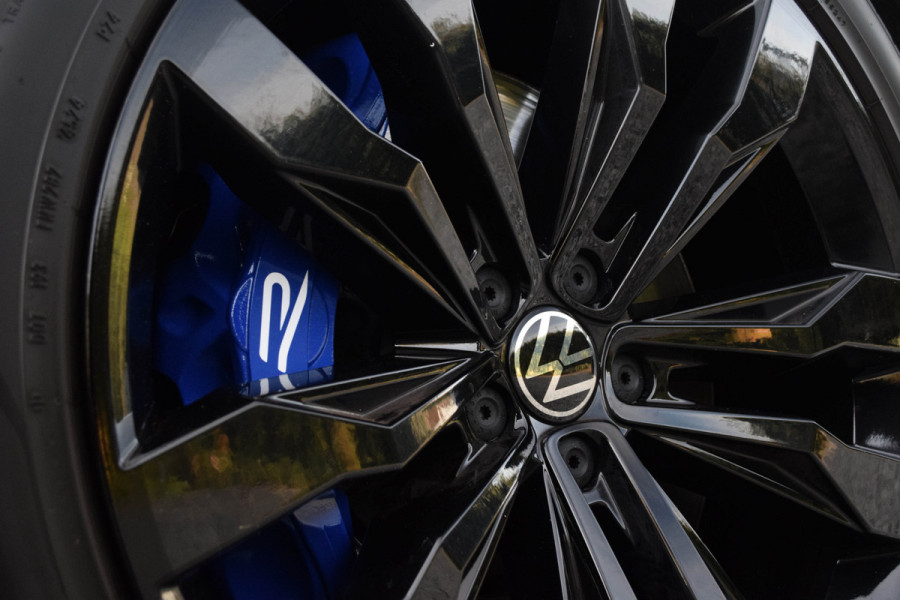 Volkswagen Touareg 3.0 TSi eHybrid 4MOTION / Puglia/ Adaptive Cruise Control/ Trekhaak/ Panoramadak/