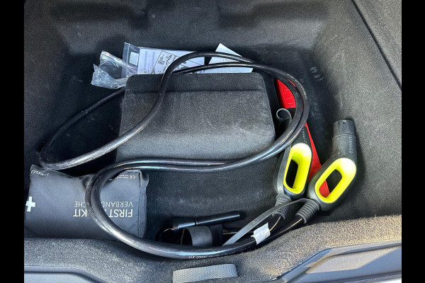 Lynk & Co 01 1.5 PHEV PLUG-IN HYBRIDE | COMPLETE AUTO | ELEKTRISCH PANORAMADAK | FULL OPTIONS |  RIJKLAAR GELEVERD 12 MND BOVAG GARANTIE |