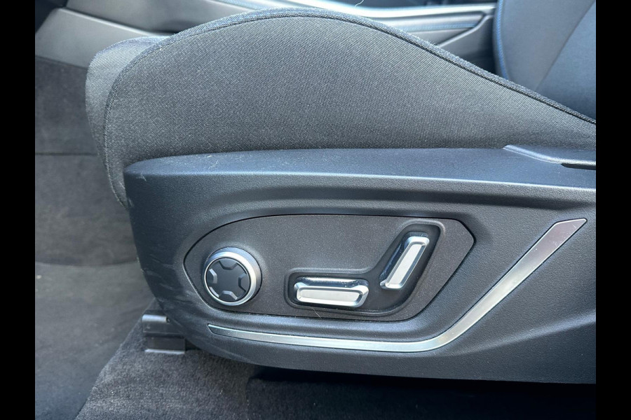 Lynk & Co 01 1.5 PHEV PLUG-IN HYBRIDE | COMPLETE AUTO | ELEKTRISCH PANORAMADAK | FULL OPTIONS |  RIJKLAAR GELEVERD 12 MND BOVAG GARANTIE |