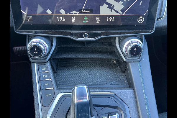 Lynk & Co 01 1.5 PHEV PLUG-IN HYBRIDE | COMPLETE AUTO | ELEKTRISCH PANORAMADAK | FULL OPTIONS |  RIJKLAAR GELEVERD 12 MND BOVAG GARANTIE |