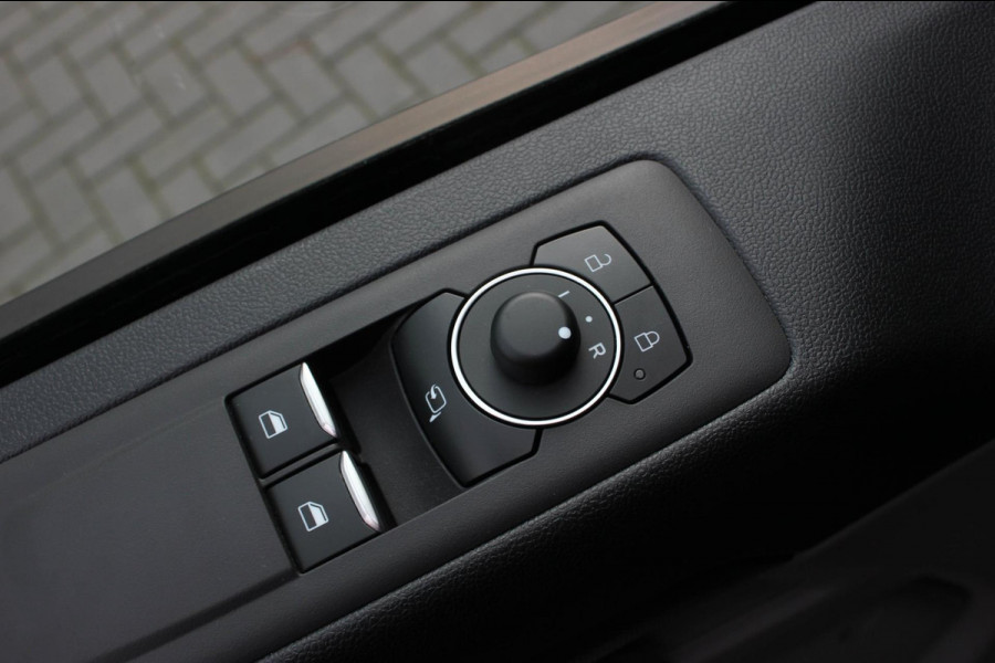 Ford Transit Custom 2.0 TDCI L2H1 Limited 170PK JB- EDITION / DRIVER ASSISTANCE PACK / 3- ZITS / MY2024 / CAMERA / ADAP.CRUISE