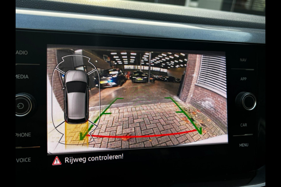 Volkswagen Polo 1.0 TSI R-Line Business ACC_Navi_Camera_Carplay_Led_Virtual cocpit