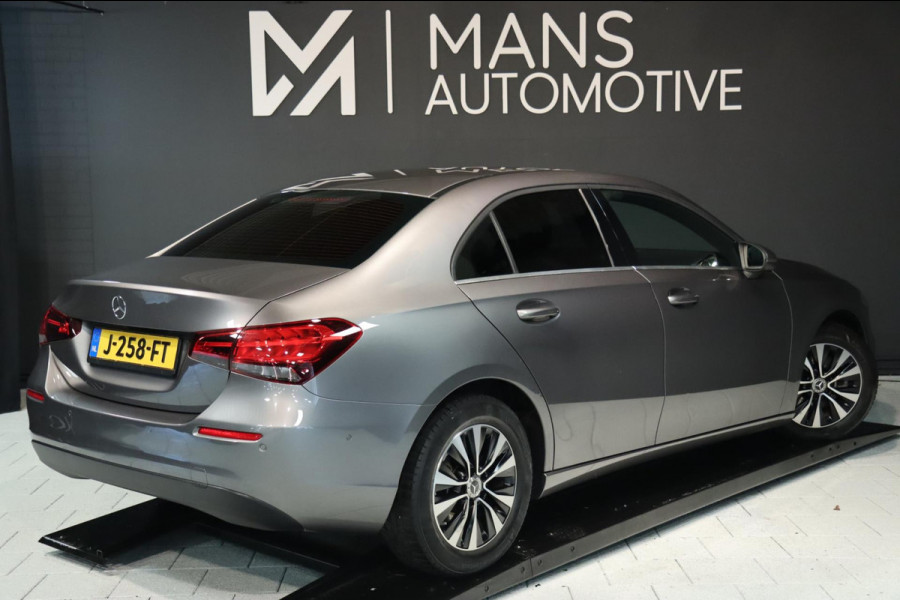 Mercedes-Benz A-Klasse 200 Business Solution / CAMERA / CARPLAY / NAP!