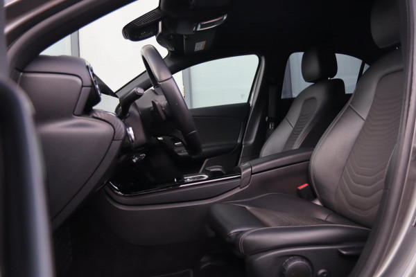 Mercedes-Benz A-Klasse 200 Business Solution / CAMERA / CARPLAY / NAP!