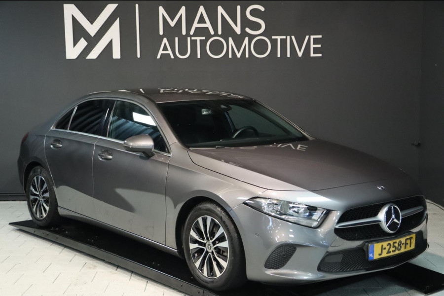 Mercedes-Benz A-Klasse 200 Business Solution / CAMERA / CARPLAY / NAP!