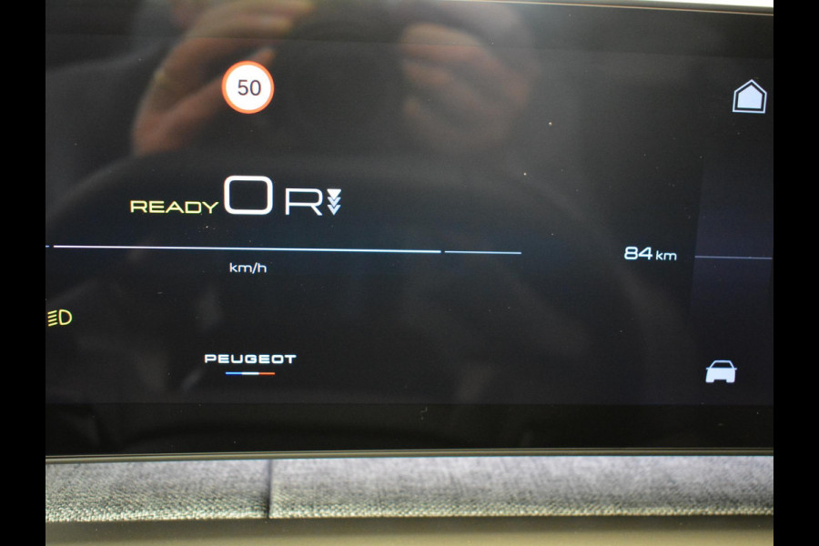 Peugeot E-3008 Allure 73 kWh