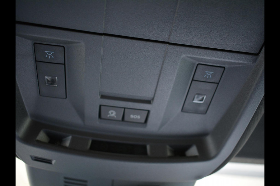 Peugeot E-3008 Allure 73 kWh