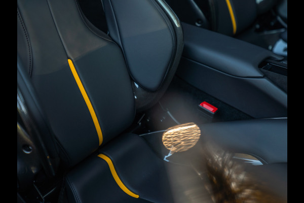 Ferrari 296 GTS 3.0 V6 | Racing Seats | Lift | JBL | Camera