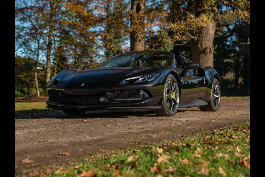 Ferrari 296 GTS 3.0 V6 | Racing Seats | Lift | JBL | Camera