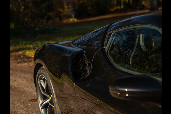 Ferrari 296 GTS 3.0 V6 | Racing Seats | Lift | JBL | Camera