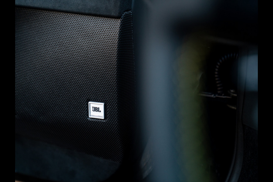 Ferrari 296 GTS 3.0 V6 | Racing Seats | Lift | JBL | Camera