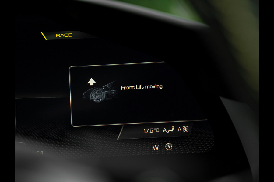 Ferrari 296 GTB 3.0 V6 | Lift | CarPlay | Racing Seats | Adapt. koplampen