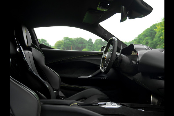 Ferrari 296 GTB 3.0 V6 | Lift | CarPlay | Racing Seats | Adapt. koplampen