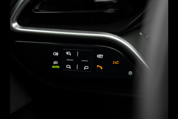 Ferrari 296 GTB 3.0 V6 | Lift | CarPlay | Racing Seats | Adapt. koplampen