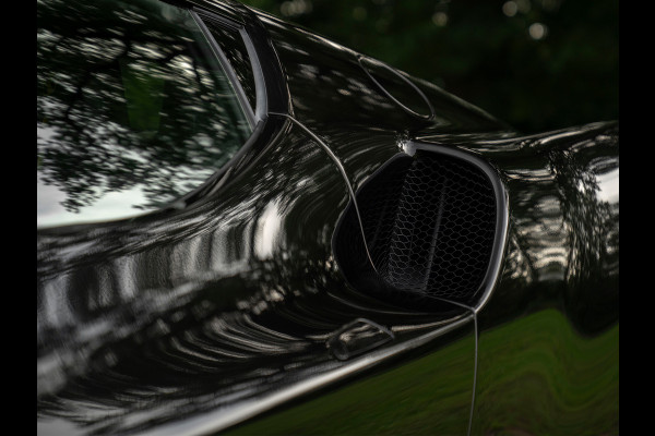 Ferrari 296 GTB 3.0 V6 | Lift | CarPlay | Racing Seats | Adapt. koplampen