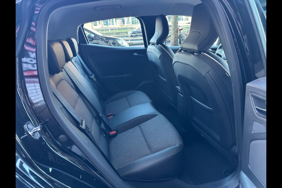 Renault Clio 1.3 TCe Intens Automaat Leer Clima PDC