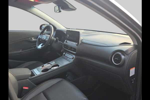 Hyundai Kona EV Premium 64 kWh | Automaat | Stoelverwarming/koeling |Stuurverwarming | Volleder | Headup Display |