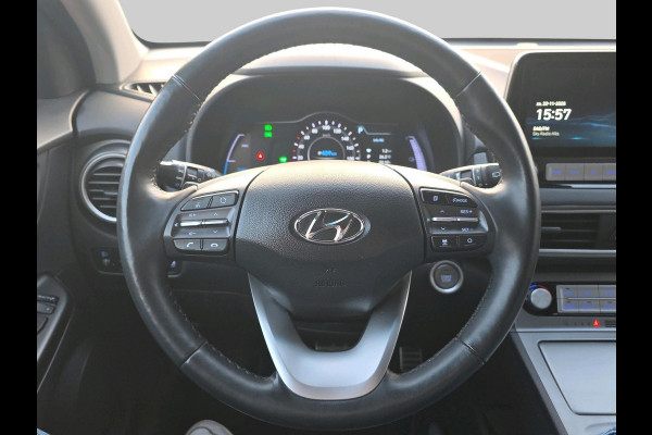 Hyundai Kona EV Premium 64 kWh | Automaat | Stoelverwarming/koeling |Stuurverwarming | Volleder | Headup Display |
