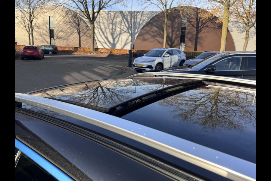 Lynk & Co 01 1.5 | PHEV | FABRIEKSGARANTIE |COMPLETE AUTO| PANO| 360 CAMERA| ELEK. ACHTERKLEP| DODE HOEK| MEM. STOEL|