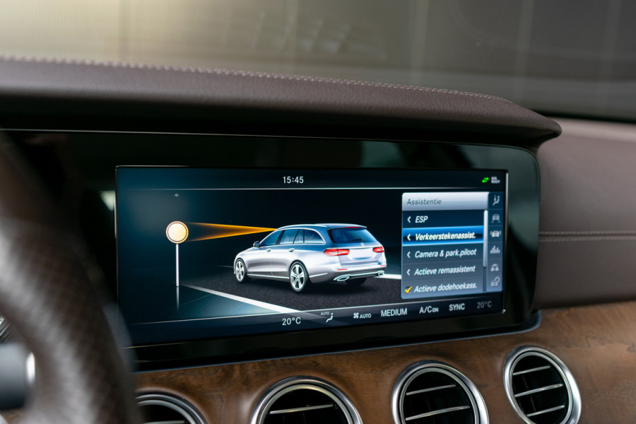 Mercedes-Benz E-Klasse Estate 250 Avantgarde ACC|Standkachel|Comand|360|Burmester|Mem|Exclusive|Volledige historie