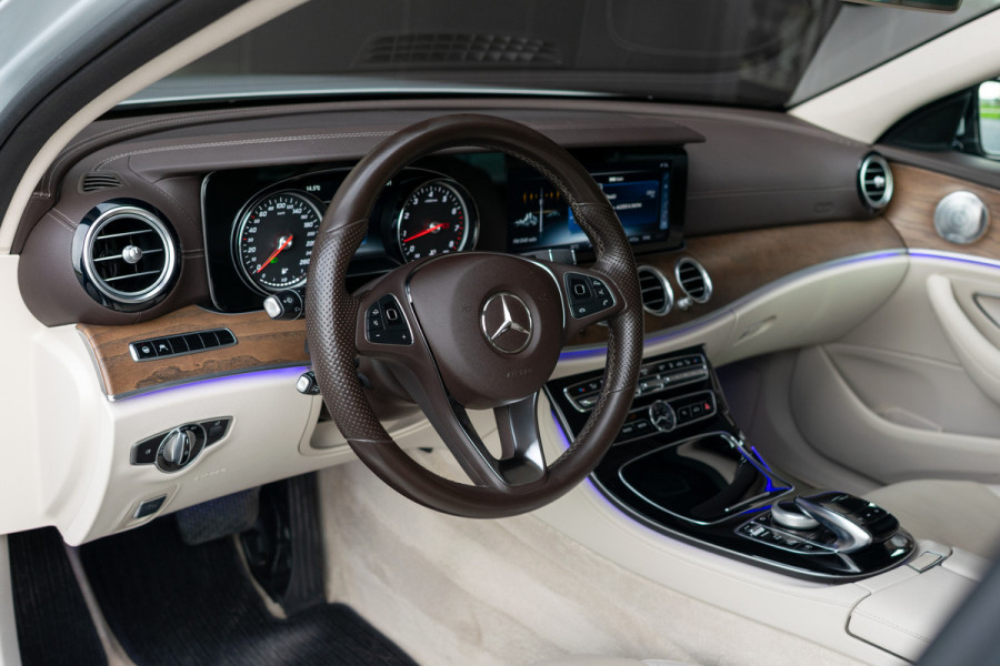 Mercedes-Benz E-Klasse Estate 250 Avantgarde ACC|Standkachel|Comand|360|Burmester|Mem|Exclusive|Volledige historie