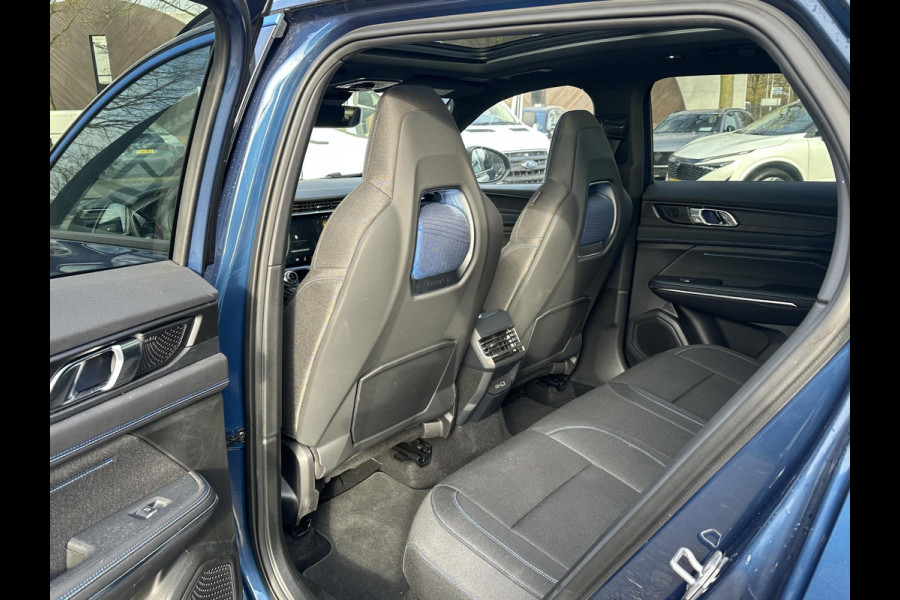 Lynk & Co 01 1.5 | 11.000KM! PHEV PLUG-IN HYBRIDE | COMPLETE AUTO / ZWARTE HEMEL | ELEKTRISCH PANORAMADAK | FULL OPTIONS | LYNK & CO GARANTIE T/M 4-2028 | RIJKLAAR GELEVERD | BTW VERREKENBAAR