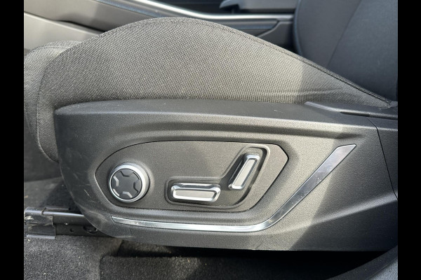 Lynk & Co 01 1.5 | 11.000KM! PHEV PLUG-IN HYBRIDE | COMPLETE AUTO / ZWARTE HEMEL | ELEKTRISCH PANORAMADAK | FULL OPTIONS | LYNK & CO GARANTIE T/M 4-2028 | RIJKLAAR GELEVERD | BTW VERREKENBAAR