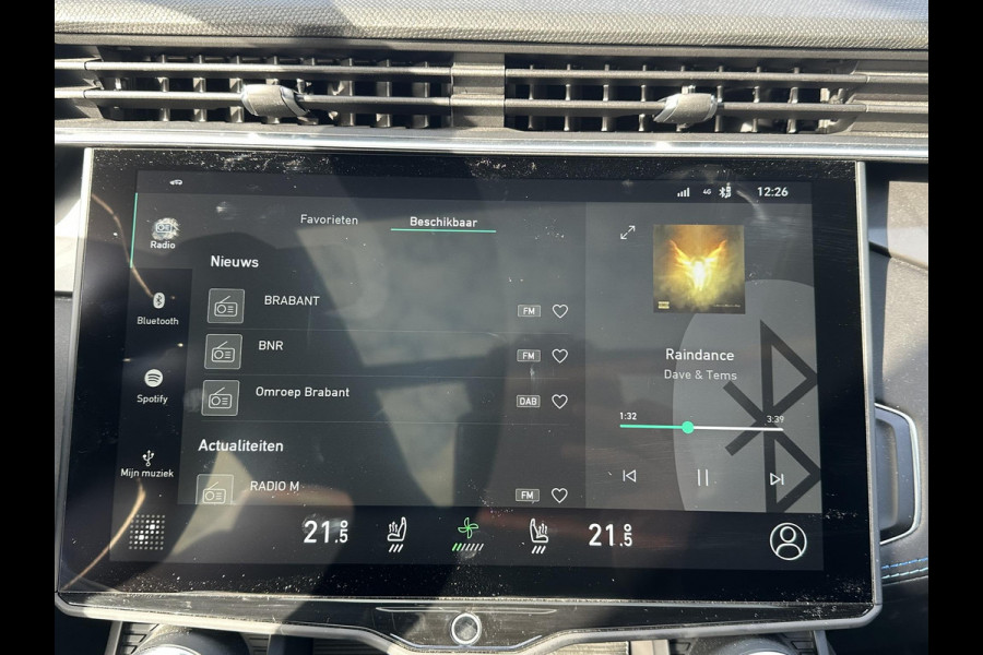 Lynk & Co 01 1.5 | 11.000KM! PHEV PLUG-IN HYBRIDE | COMPLETE AUTO / ZWARTE HEMEL | ELEKTRISCH PANORAMADAK | FULL OPTIONS | LYNK & CO GARANTIE T/M 4-2028 | RIJKLAAR GELEVERD | BTW VERREKENBAAR