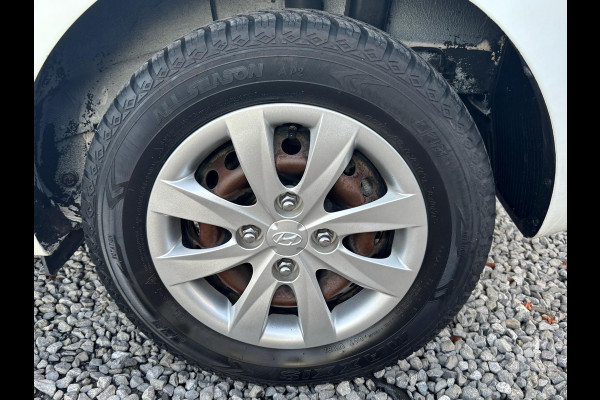 Hyundai i10 1.0i Go! 2017 | Apple Carplay/Android auto! | Rijklaar geleverd incl 12 maanden BOVAG garantie! |