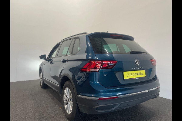 Volkswagen Tiguan 1.4 TSI 245pk eHybrid Life Business Panoramadak Navigatie Apple Carplay/Android Auto Camera Parkeersensoren Adaptive Cruise Control Elektrische achterklep Virtual Cockpit Lichtmetalen velgen Climate Control