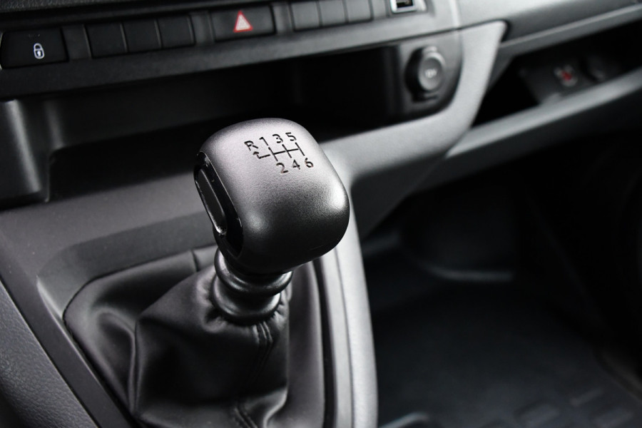 Peugeot Expert 2.0 BlueHDI 120 Long Asphalt DC 360 Camera, Cruise, Carplay, 2 x Schuifdeur, Multimedia, 122pk, Trekhaak, Sensoren, Uniek!