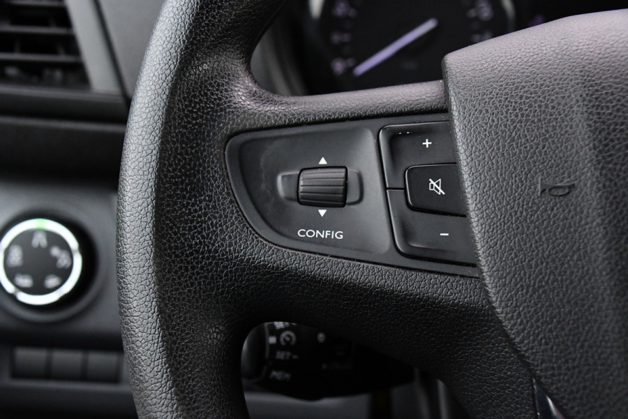 Peugeot Expert 2.0 BlueHDI 120 Long Asphalt DC 360 Camera, Cruise, Carplay, 2 x Schuifdeur, Multimedia, 122pk, Trekhaak, Sensoren, Uniek!