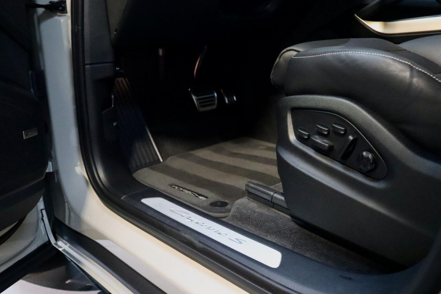 Porsche Cayenne Coupé S E-Hybrid Coupe NL|Cashmer|4W sturing|SportDesign