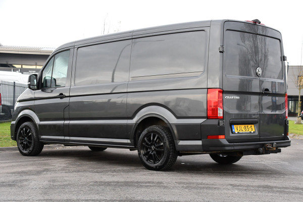 Volkswagen Crafter 35 2.0 TDI L3H2 PB Edition Adaptieve Cruise, Camera, Sensoren, 177pk, Automaat, LED, Multimedia, Trekhaak, Uniek!