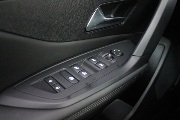 Peugeot 308 SW 1.2 Hybrid 145PK e-DCS6 ALLURE | AGR COMFORT STOELEN | AFNEEMBARE TREKHAAK | KEYLESS ENTRY/START | NAVIGATIE | DRAADLOZE APPLE CARPLAY/ANDROID AUTO | ACHTERUITRIJ CAMERA | STOEL/STUUR VERWARMING | LICHTMETALEN VELGEN 17" | ADAPTIVE CRUISE CONTROL | DAB+ RADIO |