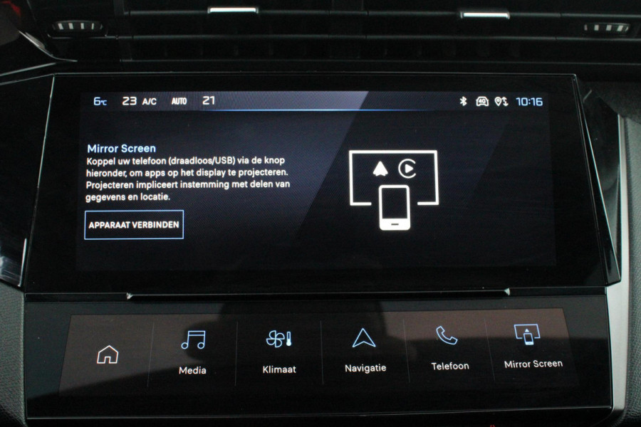 Peugeot 308 SW 1.2 Hybrid 145PK e-DCS6 ALLURE | AGR COMFORT STOELEN | AFNEEMBARE TREKHAAK | KEYLESS ENTRY/START | NAVIGATIE | DRAADLOZE APPLE CARPLAY/ANDROID AUTO | ACHTERUITRIJ CAMERA | STOEL/STUUR VERWARMING | LICHTMETALEN VELGEN 17" | ADAPTIVE CRUISE CONTROL | DAB+ RADIO |