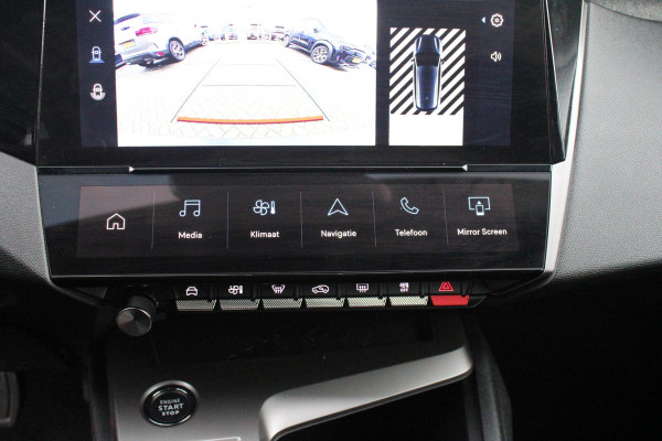 Peugeot 308 SW 1.2 Hybrid 145PK e-DCS6 ALLURE | AGR COMFORT STOELEN | AFNEEMBARE TREKHAAK | KEYLESS ENTRY/START | NAVIGATIE | DRAADLOZE APPLE CARPLAY/ANDROID AUTO | ACHTERUITRIJ CAMERA | STOEL/STUUR VERWARMING | LICHTMETALEN VELGEN 17" | ADAPTIVE CRUISE CONTROL | DAB+ RADIO |