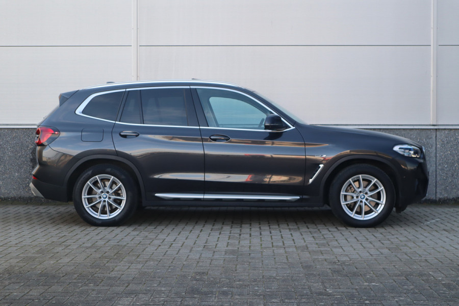 BMW X3 xDrive30e Business Edition Plus Pano Dak / Leder / 360 camera / HiFi /