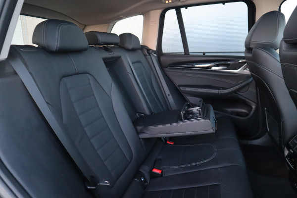 BMW X3 xDrive30e Business Edition Plus Pano Dak / Leder / 360 camera / HiFi /