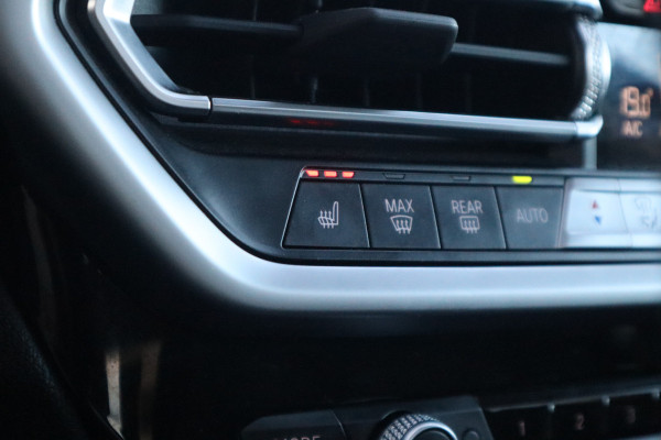 BMW X3 xDrive30e Business Edition Plus Pano Dak / Leder / 360 camera / HiFi /