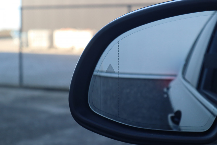 BMW X3 xDrive30e Business Edition Plus Pano Dak / Leder / 360 camera / HiFi /