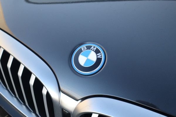 BMW X3 xDrive30e Business Edition Plus Pano Dak / Leder / 360 camera / HiFi /