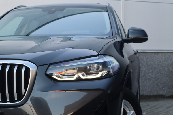 BMW X3 xDrive30e Business Edition Plus Pano Dak / Leder / 360 camera / HiFi /