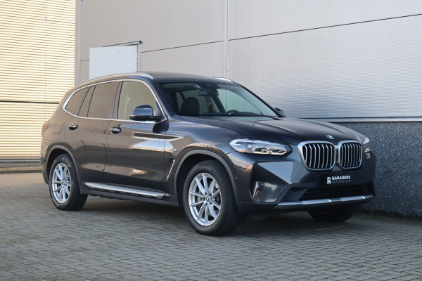 BMW X3 xDrive30e Business Edition Plus Pano Dak / Leder / 360 camera / HiFi /