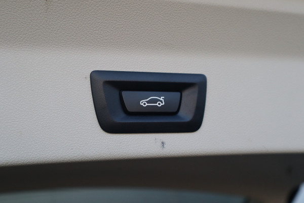 BMW X3 xDrive30e Business Edition Plus Pano Dak / Leder / 360 camera / HiFi /