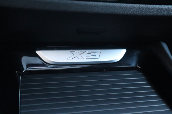 BMW X3 xDrive30e Business Edition Plus Pano Dak / Leder / 360 camera / HiFi /