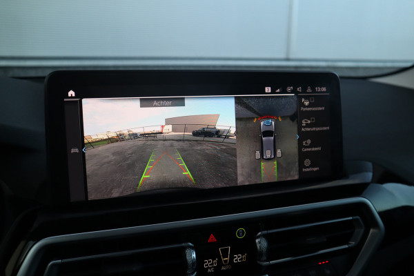 BMW X3 xDrive30e Business Edition Plus Pano Dak / Leder / 360 camera / HiFi /