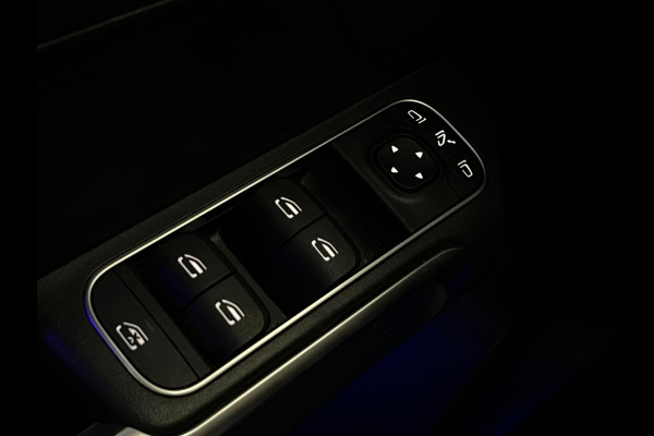 Mercedes-Benz GLB-Klasse 200d Van / AMG / 1e eig / Sfeerverlichting